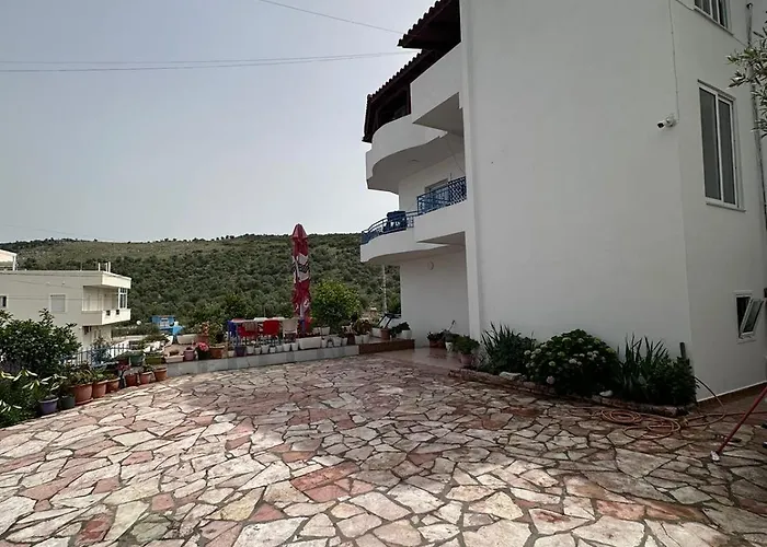 Caushi Apartments Ksamil